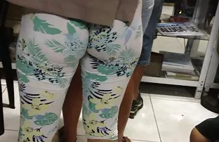 XXX Scopata L. con video gratuiti italiani un mattarello di legno