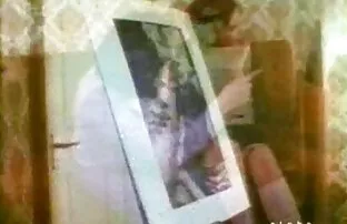 XXX Vernice porno italiano gratis film mamma leccare la figlia, figa rasata, L.