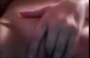 XXX Maturo lesbica creare cunnilingus a sesso porno italiano gratis un giovane slut e lei sfregamento loro tette