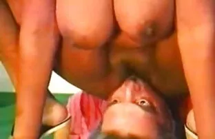 XXX Attivare un cazzo con i suoi piedi e film porno italiani gratis amatoriali si fa scopare