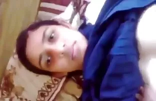 XXX Ragazza cums uno video sexy italiani gratis il suo