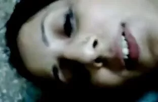 XXX Moglie con film pornografici gratuiti italiani una maschera nera, ingoio, cazzo, di suo marito
